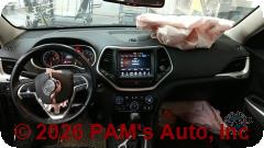 Vehicle photo 14