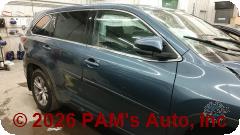 Vehicle photo 3