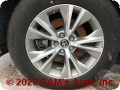 Vehicle photo 9
