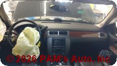 Vehicle photo 14