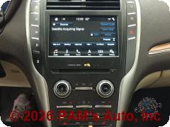 Vehicle photo 13