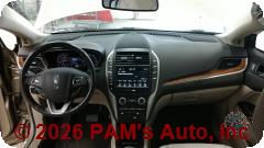 Vehicle photo 14