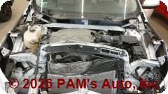 Vehicle photo 15