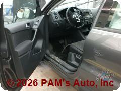 Vehicle photo 10