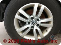 Vehicle photo 9
