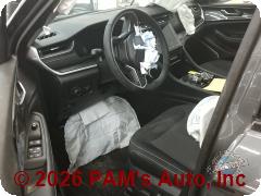 Vehicle photo 10