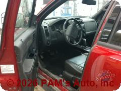 Vehicle photo 10