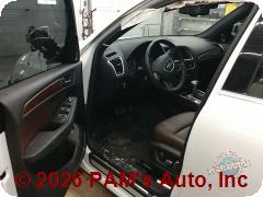 Vehicle photo 10