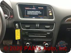 Vehicle photo 13