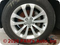 Vehicle photo 9