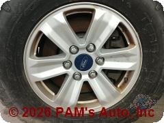 Vehicle photo 9