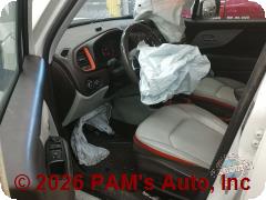 Vehicle photo 10