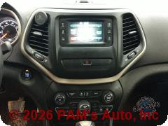Vehicle photo 13