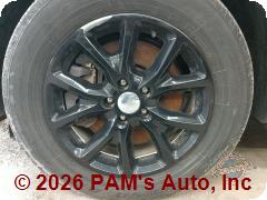 Vehicle photo 9
