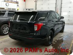 Vehicle photo 5