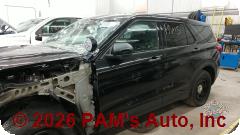 Vehicle photo 7