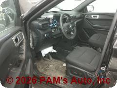 Vehicle photo 10