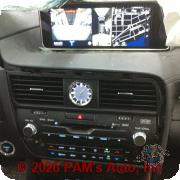 Vehicle photo 13