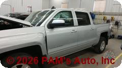 Vehicle photo 7