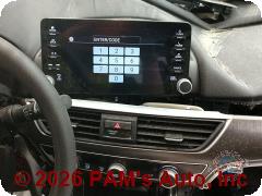 Vehicle photo 13
