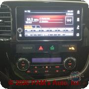 Vehicle photo 13