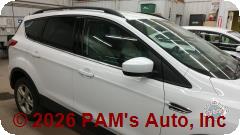 Vehicle photo 3