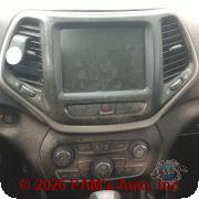 Vehicle photo 13
