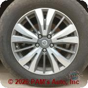 Vehicle photo 9