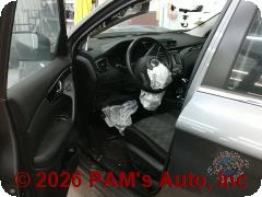 Vehicle photo 10