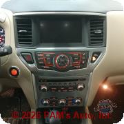Vehicle photo 13