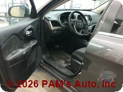 Vehicle photo 10