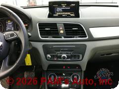 Vehicle photo 13