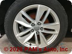 Vehicle photo 9