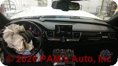 Vehicle photo 14