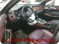 Vehicle photo 10