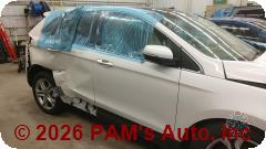 Vehicle photo 3