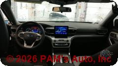 Vehicle photo 14