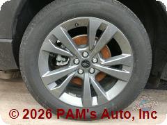 Vehicle photo 9