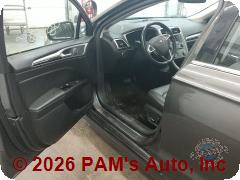 Vehicle photo 10