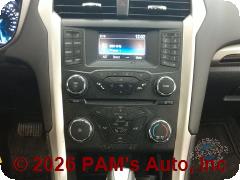Vehicle photo 13