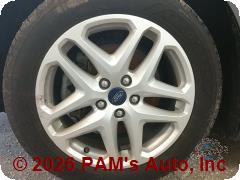 Vehicle photo 9