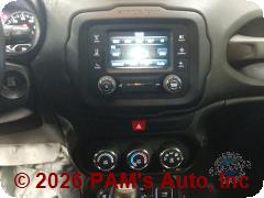 Vehicle photo 13