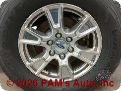 Vehicle photo 9