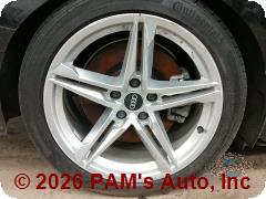 Vehicle photo 9