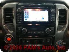 Vehicle photo 13