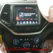 Vehicle photo 13