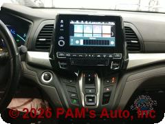 Vehicle photo 13