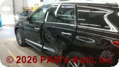 Vehicle photo 7