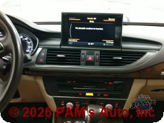 Vehicle photo 13