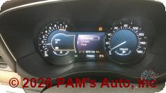 Vehicle photo 12